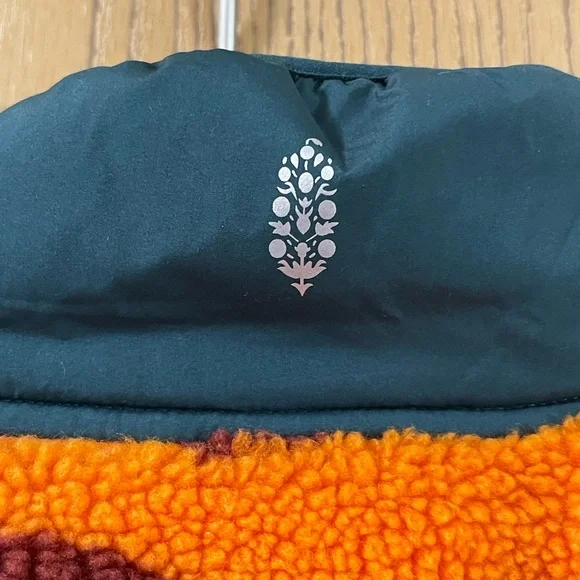 Free People “Rocky Ridge Pullover” size M, BNWT - Picture 10 of 11